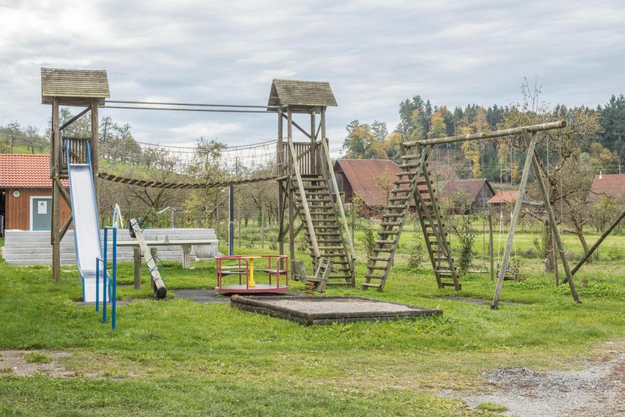 Apartamento Zapfs Bauernhof Stiefmütterchen Tettnang Exterior foto